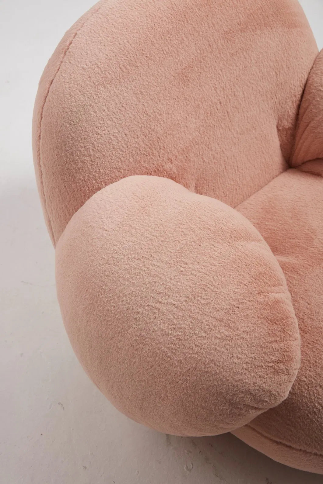 ORRO Fluffy Accent Chair