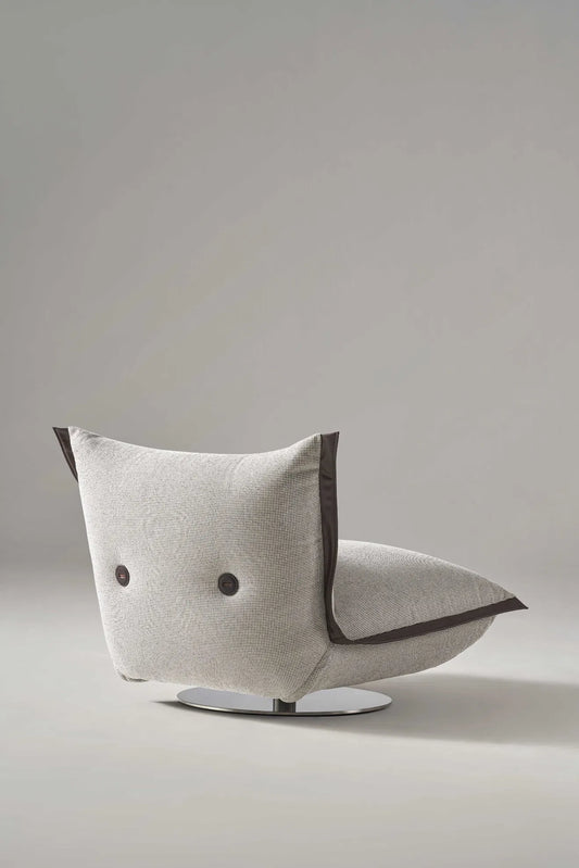 ORRO Pillow Accent Chair