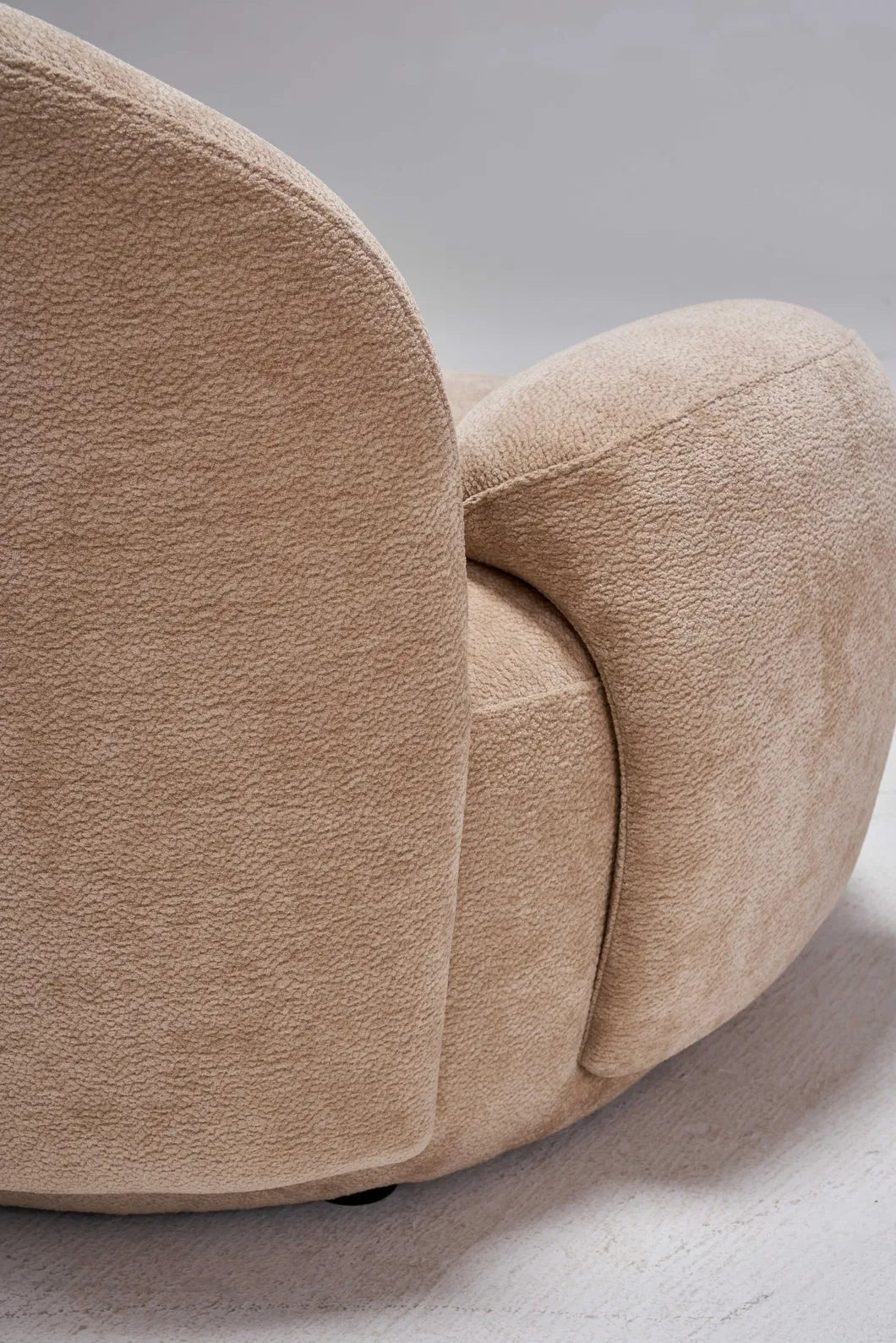 ORRO Coffee Accent Chair