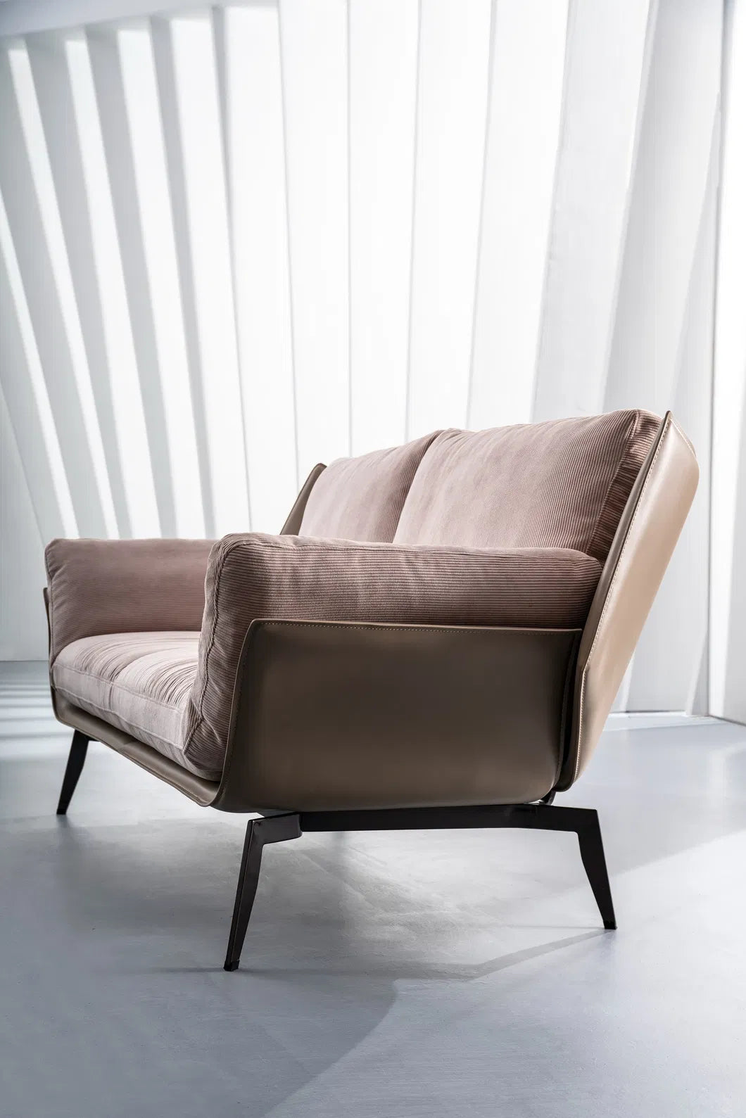 ORRO Meydan Sofa