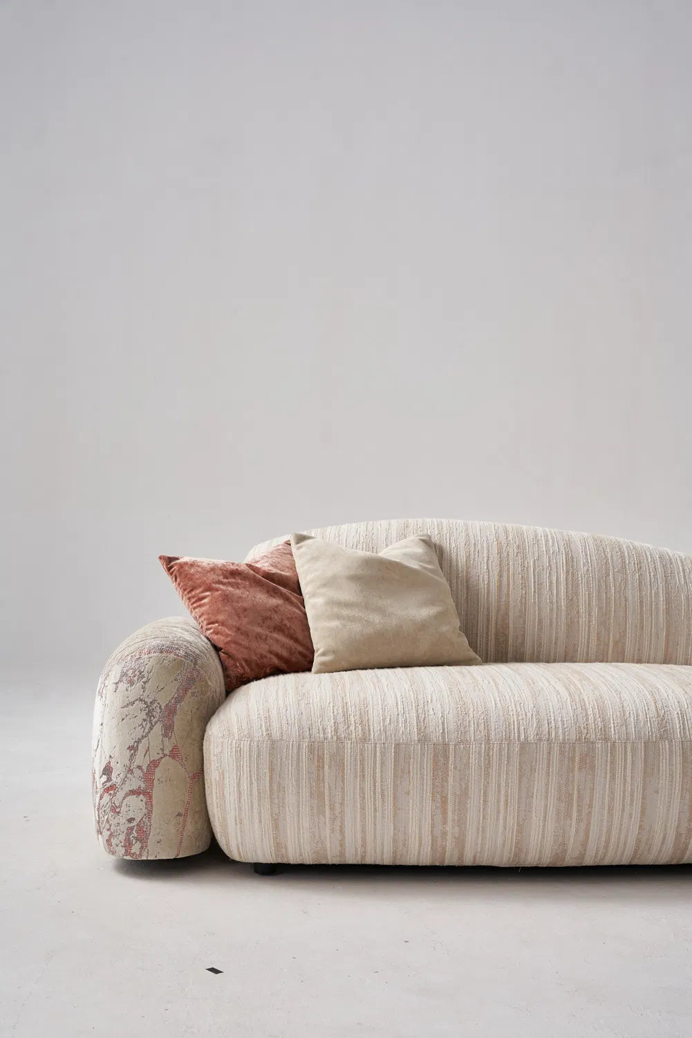 ORRO Textured Sofa