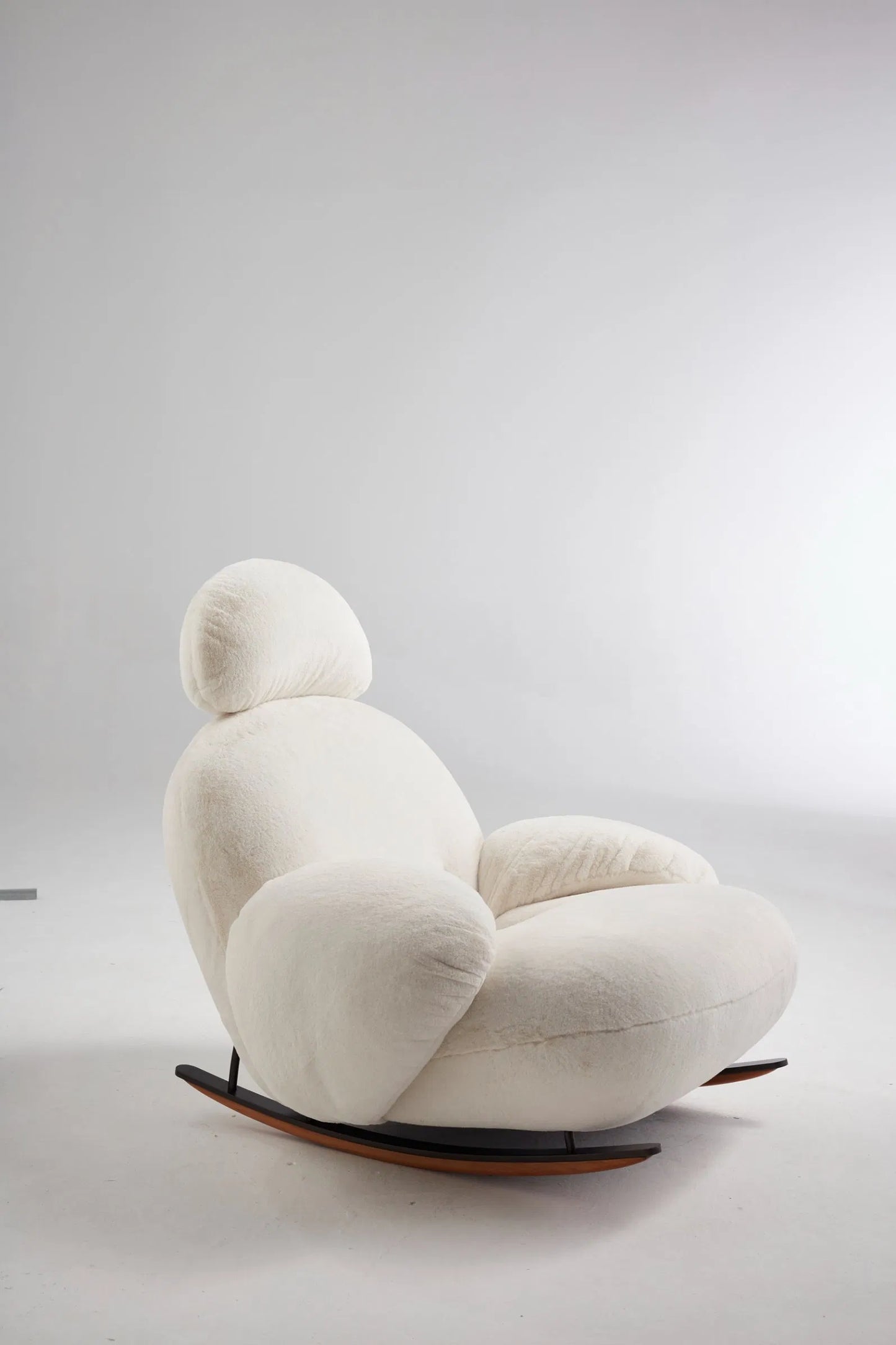 ORRO Fluffy Rocking Chair