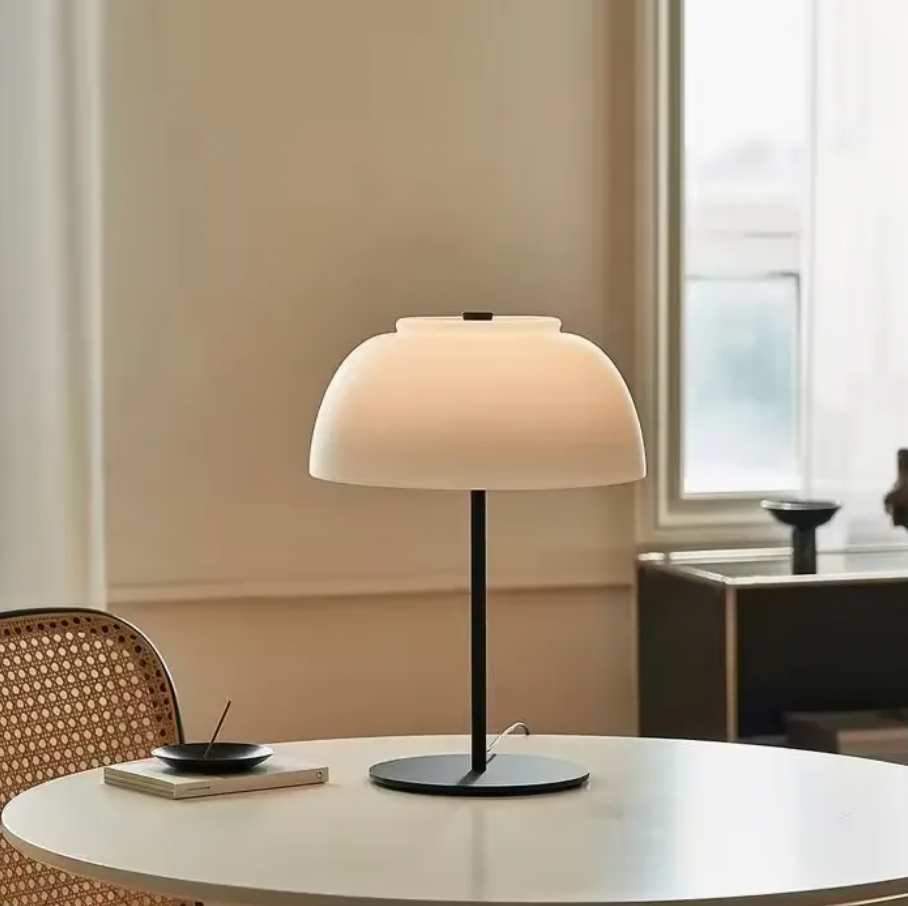 Minimalistic Lamp