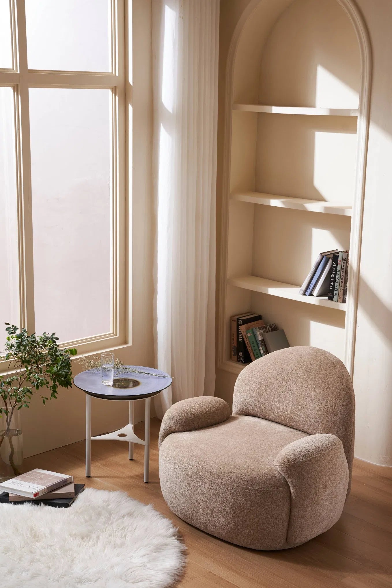 ORRO Coffee Accent Chair