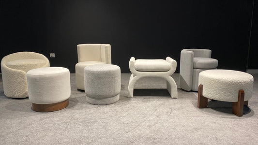 Aura Ottoman