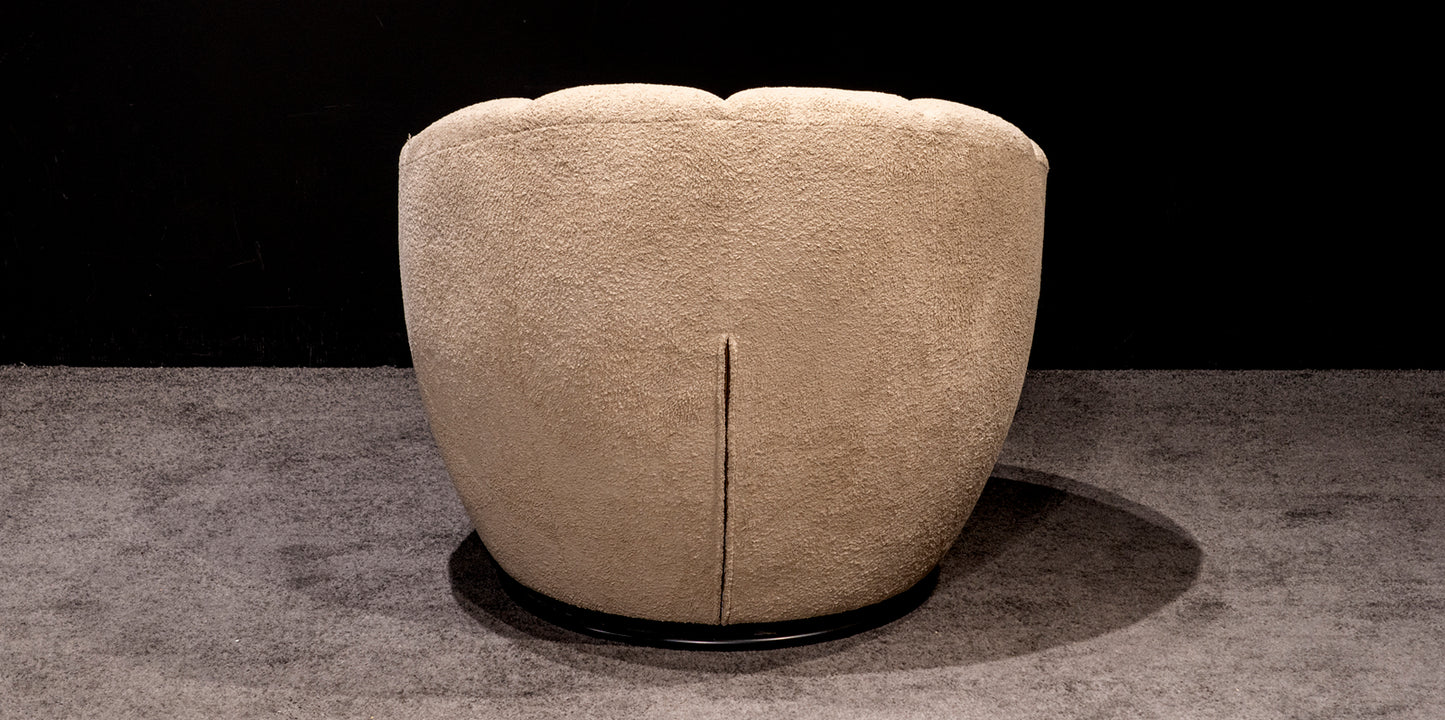 Oyster Swivel Chair